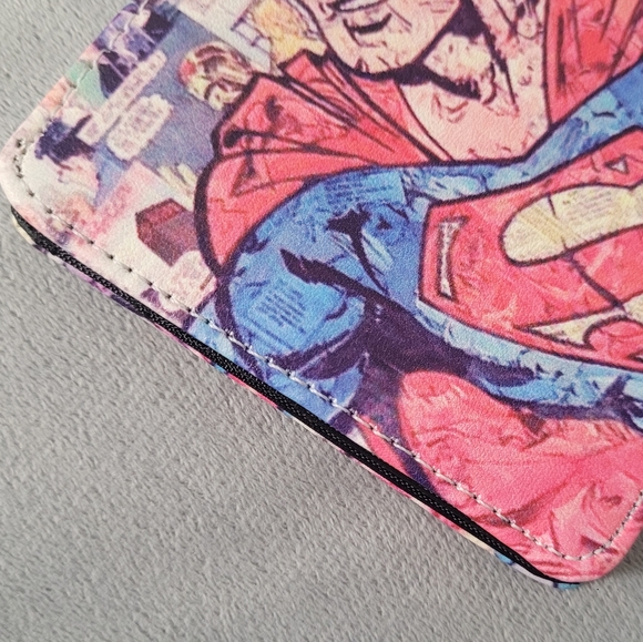 Superman Wallet - Picture 13 of 16